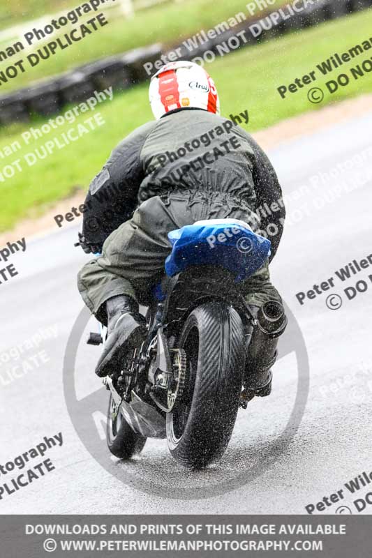 Three Sisters;Three Sisters photographs;Three Sisters trackday photographs;enduro digital images;event digital images;eventdigitalimages;lydden no limits trackday;no limits trackdays;peter wileman photography;racing digital images;trackday digital images;trackday photos