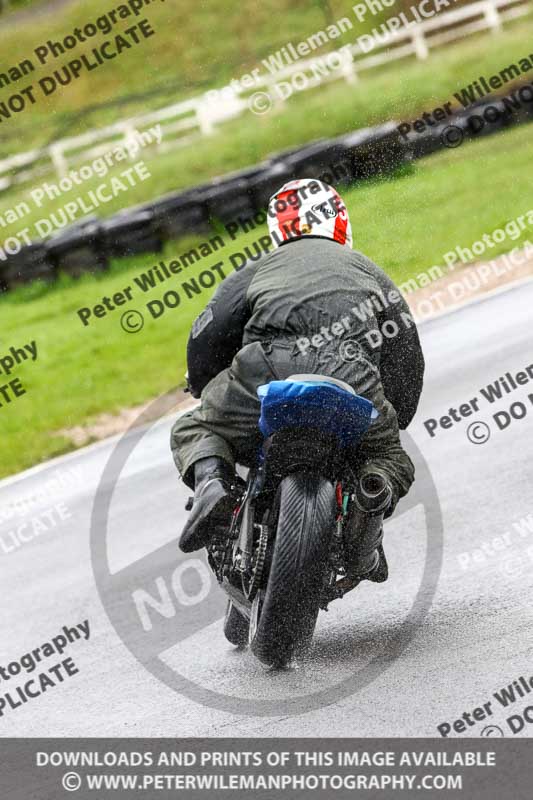 Three Sisters;Three Sisters photographs;Three Sisters trackday photographs;enduro digital images;event digital images;eventdigitalimages;lydden no limits trackday;no limits trackdays;peter wileman photography;racing digital images;trackday digital images;trackday photos