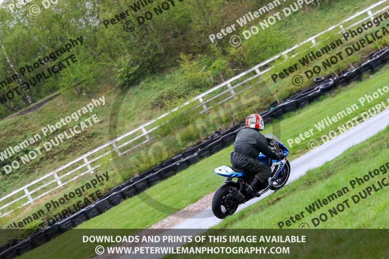 Three Sisters;Three Sisters photographs;Three Sisters trackday photographs;enduro digital images;event digital images;eventdigitalimages;lydden no limits trackday;no limits trackdays;peter wileman photography;racing digital images;trackday digital images;trackday photos