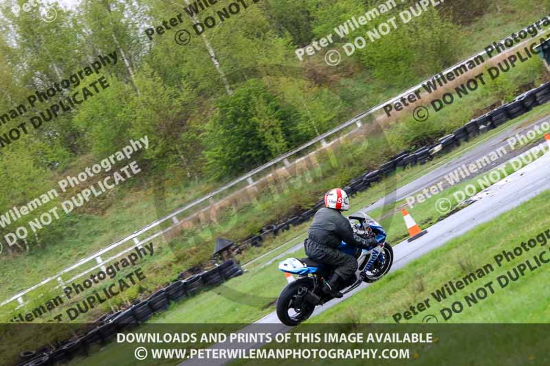 Three Sisters;Three Sisters photographs;Three Sisters trackday photographs;enduro digital images;event digital images;eventdigitalimages;lydden no limits trackday;no limits trackdays;peter wileman photography;racing digital images;trackday digital images;trackday photos