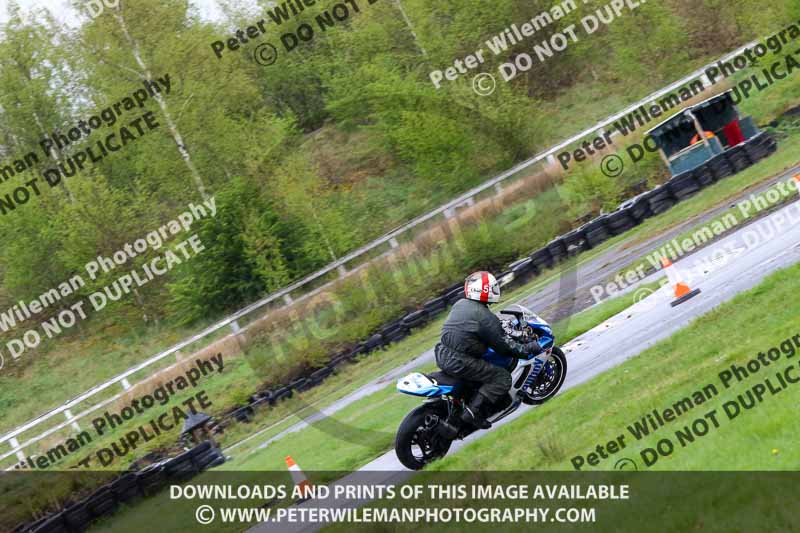 Three Sisters;Three Sisters photographs;Three Sisters trackday photographs;enduro digital images;event digital images;eventdigitalimages;lydden no limits trackday;no limits trackdays;peter wileman photography;racing digital images;trackday digital images;trackday photos