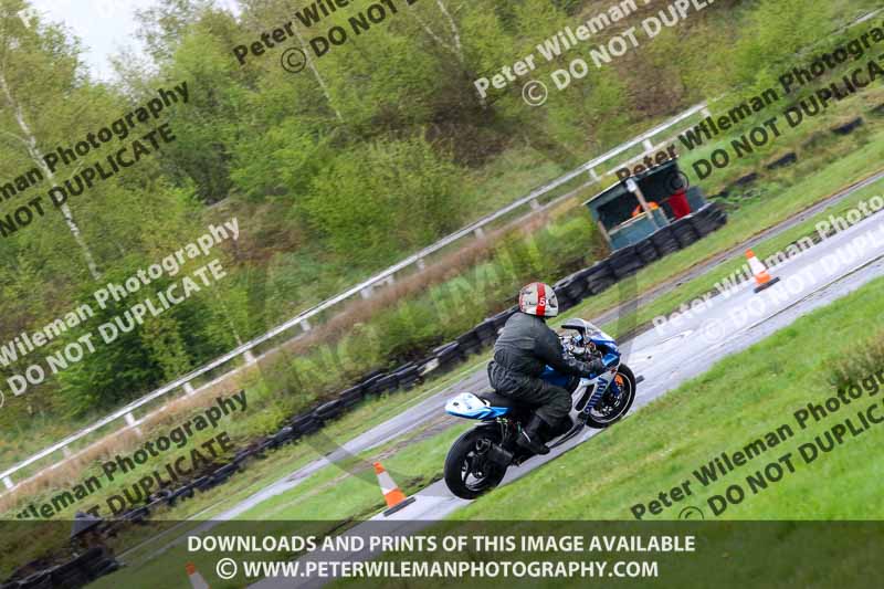 Three Sisters;Three Sisters photographs;Three Sisters trackday photographs;enduro digital images;event digital images;eventdigitalimages;lydden no limits trackday;no limits trackdays;peter wileman photography;racing digital images;trackday digital images;trackday photos