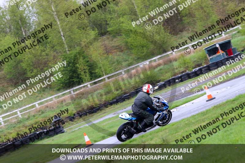 Three Sisters;Three Sisters photographs;Three Sisters trackday photographs;enduro digital images;event digital images;eventdigitalimages;lydden no limits trackday;no limits trackdays;peter wileman photography;racing digital images;trackday digital images;trackday photos