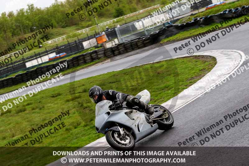 Three Sisters;Three Sisters photographs;Three Sisters trackday photographs;enduro digital images;event digital images;eventdigitalimages;lydden no limits trackday;no limits trackdays;peter wileman photography;racing digital images;trackday digital images;trackday photos
