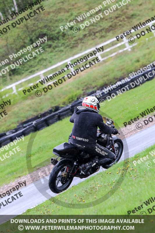 Three Sisters;Three Sisters photographs;Three Sisters trackday photographs;enduro digital images;event digital images;eventdigitalimages;lydden no limits trackday;no limits trackdays;peter wileman photography;racing digital images;trackday digital images;trackday photos