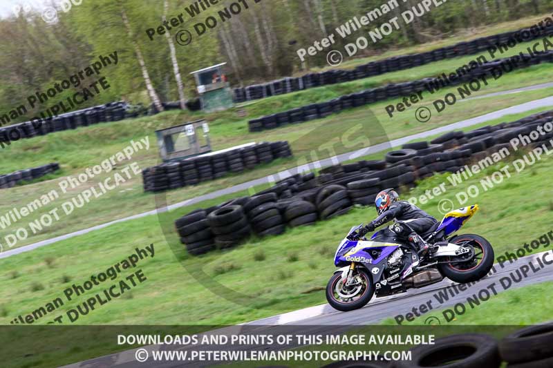 Three Sisters;Three Sisters photographs;Three Sisters trackday photographs;enduro digital images;event digital images;eventdigitalimages;lydden no limits trackday;no limits trackdays;peter wileman photography;racing digital images;trackday digital images;trackday photos
