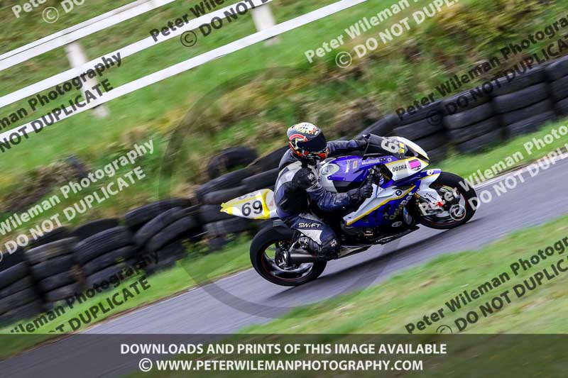 Three Sisters;Three Sisters photographs;Three Sisters trackday photographs;enduro digital images;event digital images;eventdigitalimages;lydden no limits trackday;no limits trackdays;peter wileman photography;racing digital images;trackday digital images;trackday photos