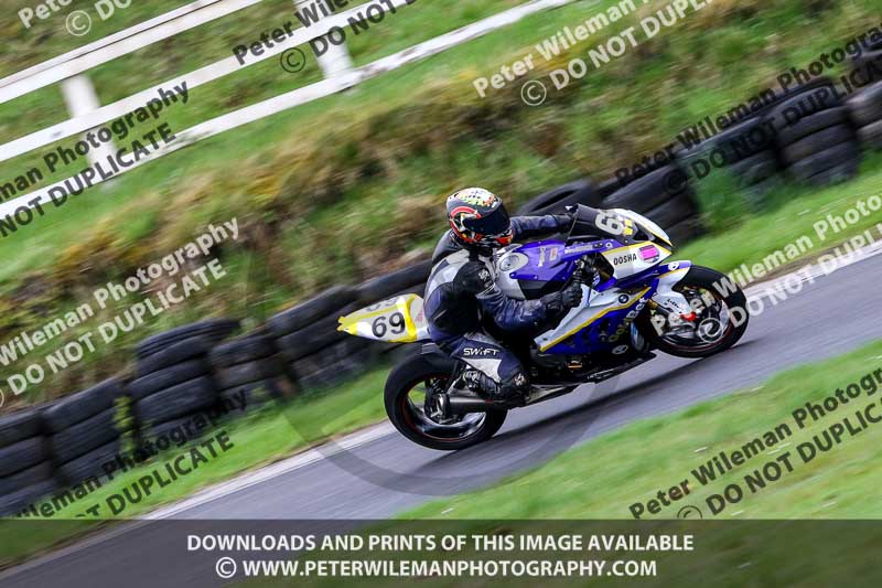 Three Sisters;Three Sisters photographs;Three Sisters trackday photographs;enduro digital images;event digital images;eventdigitalimages;lydden no limits trackday;no limits trackdays;peter wileman photography;racing digital images;trackday digital images;trackday photos