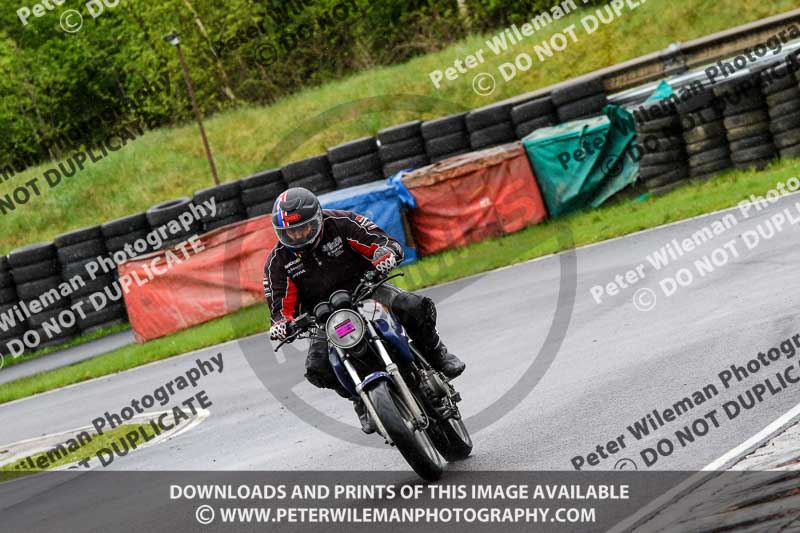 Three Sisters;Three Sisters photographs;Three Sisters trackday photographs;enduro digital images;event digital images;eventdigitalimages;lydden no limits trackday;no limits trackdays;peter wileman photography;racing digital images;trackday digital images;trackday photos