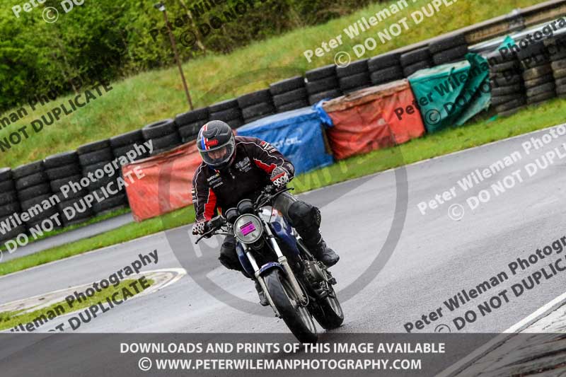 Three Sisters;Three Sisters photographs;Three Sisters trackday photographs;enduro digital images;event digital images;eventdigitalimages;lydden no limits trackday;no limits trackdays;peter wileman photography;racing digital images;trackday digital images;trackday photos