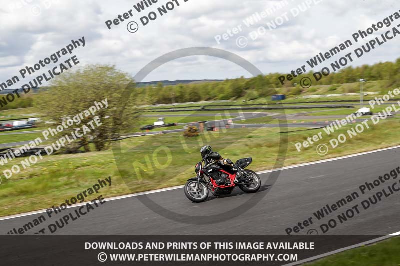 Three Sisters;Three Sisters photographs;Three Sisters trackday photographs;enduro digital images;event digital images;eventdigitalimages;lydden no limits trackday;no limits trackdays;peter wileman photography;racing digital images;trackday digital images;trackday photos