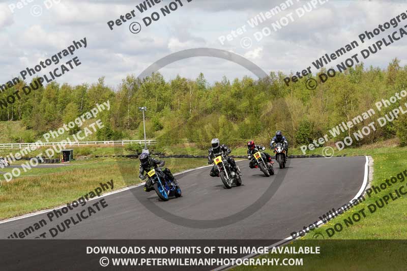 Three Sisters;Three Sisters photographs;Three Sisters trackday photographs;enduro digital images;event digital images;eventdigitalimages;lydden no limits trackday;no limits trackdays;peter wileman photography;racing digital images;trackday digital images;trackday photos