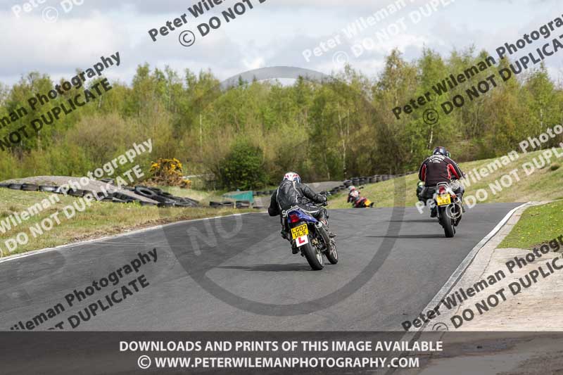 Three Sisters;Three Sisters photographs;Three Sisters trackday photographs;enduro digital images;event digital images;eventdigitalimages;lydden no limits trackday;no limits trackdays;peter wileman photography;racing digital images;trackday digital images;trackday photos