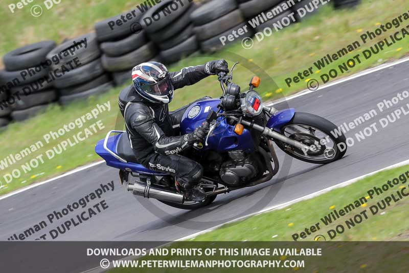 Three Sisters;Three Sisters photographs;Three Sisters trackday photographs;enduro digital images;event digital images;eventdigitalimages;lydden no limits trackday;no limits trackdays;peter wileman photography;racing digital images;trackday digital images;trackday photos