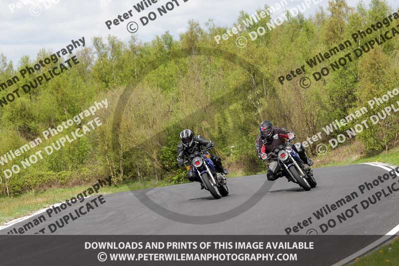 Three Sisters;Three Sisters photographs;Three Sisters trackday photographs;enduro digital images;event digital images;eventdigitalimages;lydden no limits trackday;no limits trackdays;peter wileman photography;racing digital images;trackday digital images;trackday photos