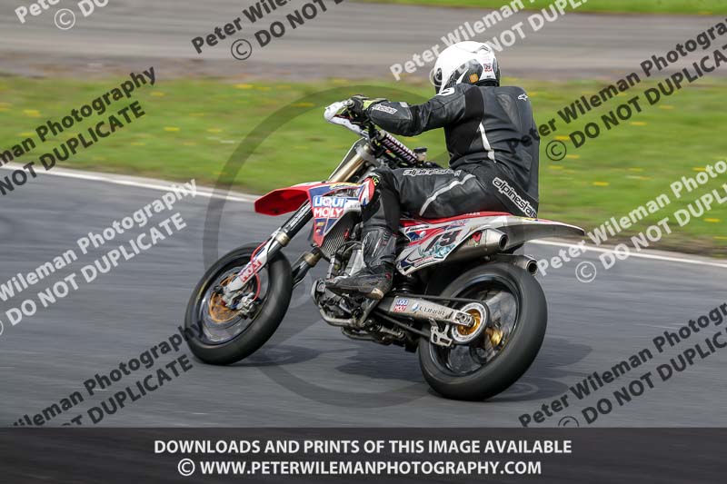 Three Sisters;Three Sisters photographs;Three Sisters trackday photographs;enduro digital images;event digital images;eventdigitalimages;lydden no limits trackday;no limits trackdays;peter wileman photography;racing digital images;trackday digital images;trackday photos