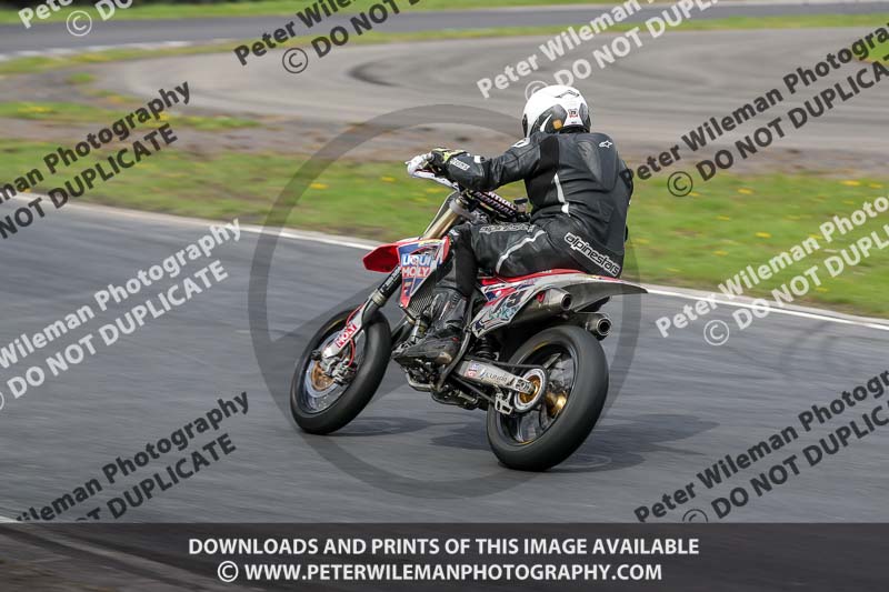 Three Sisters;Three Sisters photographs;Three Sisters trackday photographs;enduro digital images;event digital images;eventdigitalimages;lydden no limits trackday;no limits trackdays;peter wileman photography;racing digital images;trackday digital images;trackday photos