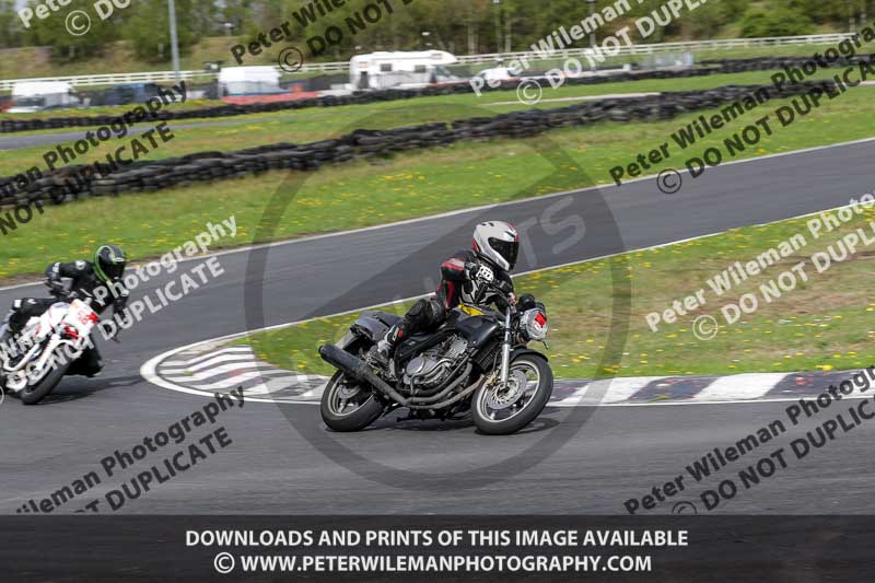 Three Sisters;Three Sisters photographs;Three Sisters trackday photographs;enduro digital images;event digital images;eventdigitalimages;lydden no limits trackday;no limits trackdays;peter wileman photography;racing digital images;trackday digital images;trackday photos