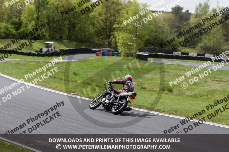 Three Sisters;Three Sisters photographs;Three Sisters trackday photographs;enduro digital images;event digital images;eventdigitalimages;lydden no limits trackday;no limits trackdays;peter wileman photography;racing digital images;trackday digital images;trackday photos