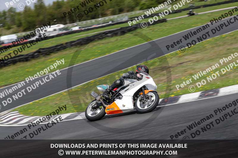 Three Sisters;Three Sisters photographs;Three Sisters trackday photographs;enduro digital images;event digital images;eventdigitalimages;lydden no limits trackday;no limits trackdays;peter wileman photography;racing digital images;trackday digital images;trackday photos