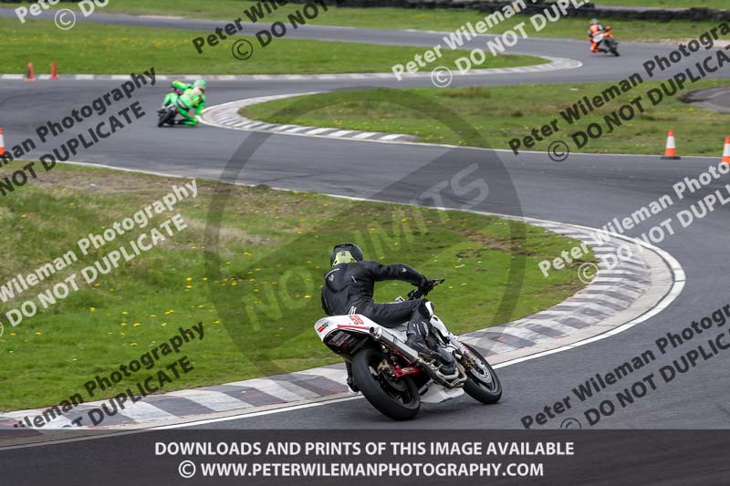 Three Sisters;Three Sisters photographs;Three Sisters trackday photographs;enduro digital images;event digital images;eventdigitalimages;lydden no limits trackday;no limits trackdays;peter wileman photography;racing digital images;trackday digital images;trackday photos