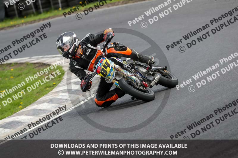 Three Sisters;Three Sisters photographs;Three Sisters trackday photographs;enduro digital images;event digital images;eventdigitalimages;lydden no limits trackday;no limits trackdays;peter wileman photography;racing digital images;trackday digital images;trackday photos