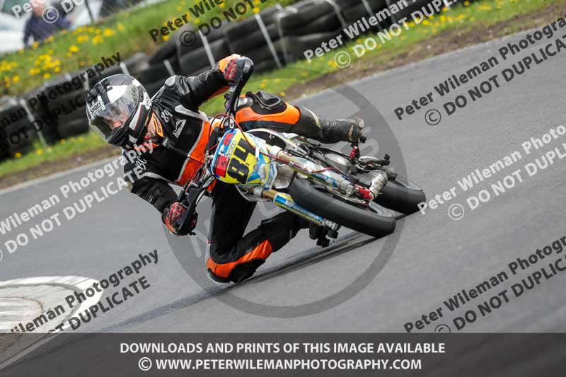 Three Sisters;Three Sisters photographs;Three Sisters trackday photographs;enduro digital images;event digital images;eventdigitalimages;lydden no limits trackday;no limits trackdays;peter wileman photography;racing digital images;trackday digital images;trackday photos