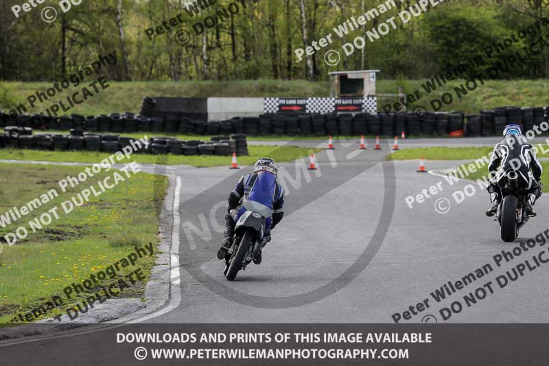 Three Sisters;Three Sisters photographs;Three Sisters trackday photographs;enduro digital images;event digital images;eventdigitalimages;lydden no limits trackday;no limits trackdays;peter wileman photography;racing digital images;trackday digital images;trackday photos