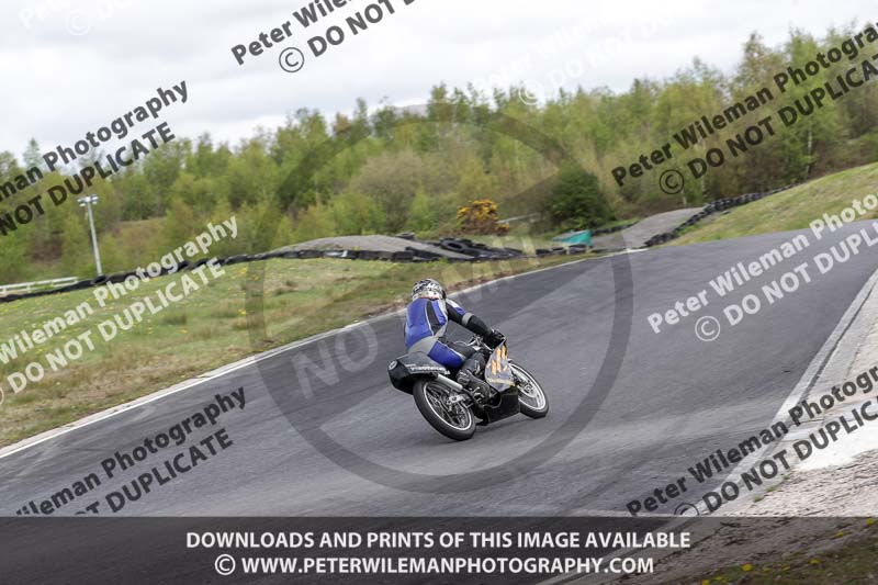 Three Sisters;Three Sisters photographs;Three Sisters trackday photographs;enduro digital images;event digital images;eventdigitalimages;lydden no limits trackday;no limits trackdays;peter wileman photography;racing digital images;trackday digital images;trackday photos