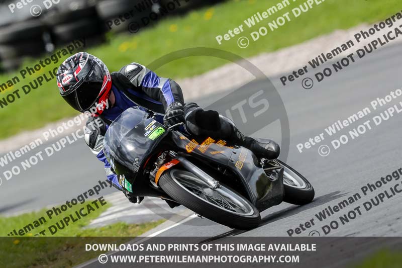 Three Sisters;Three Sisters photographs;Three Sisters trackday photographs;enduro digital images;event digital images;eventdigitalimages;lydden no limits trackday;no limits trackdays;peter wileman photography;racing digital images;trackday digital images;trackday photos