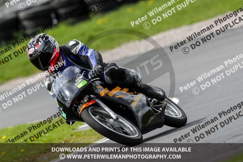 Three Sisters;Three Sisters photographs;Three Sisters trackday photographs;enduro digital images;event digital images;eventdigitalimages;lydden no limits trackday;no limits trackdays;peter wileman photography;racing digital images;trackday digital images;trackday photos
