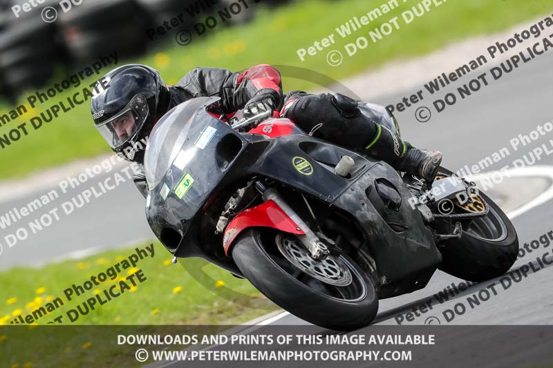 Three Sisters;Three Sisters photographs;Three Sisters trackday photographs;enduro digital images;event digital images;eventdigitalimages;lydden no limits trackday;no limits trackdays;peter wileman photography;racing digital images;trackday digital images;trackday photos