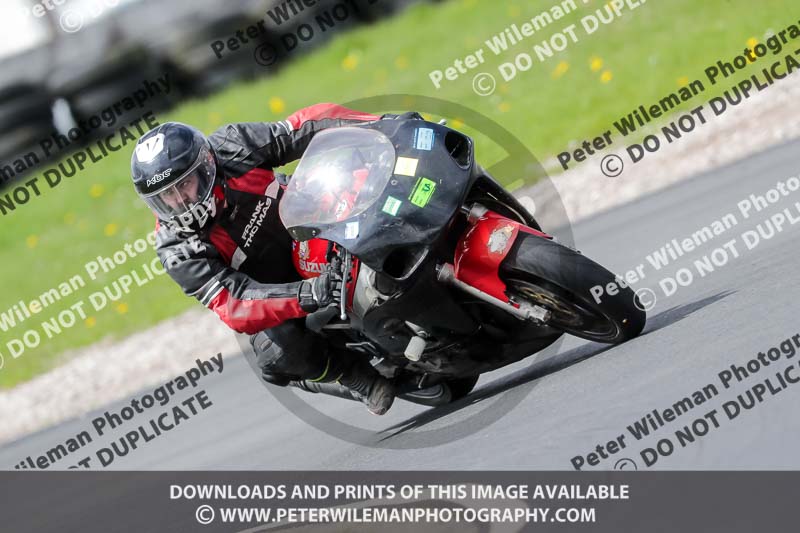 Three Sisters;Three Sisters photographs;Three Sisters trackday photographs;enduro digital images;event digital images;eventdigitalimages;lydden no limits trackday;no limits trackdays;peter wileman photography;racing digital images;trackday digital images;trackday photos
