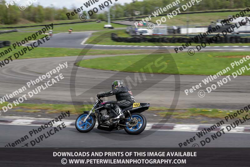Three Sisters;Three Sisters photographs;Three Sisters trackday photographs;enduro digital images;event digital images;eventdigitalimages;lydden no limits trackday;no limits trackdays;peter wileman photography;racing digital images;trackday digital images;trackday photos