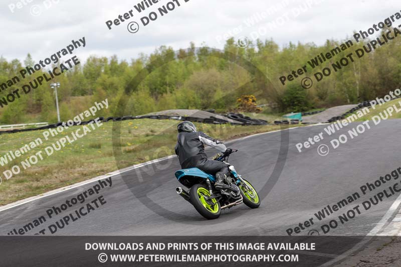 Three Sisters;Three Sisters photographs;Three Sisters trackday photographs;enduro digital images;event digital images;eventdigitalimages;lydden no limits trackday;no limits trackdays;peter wileman photography;racing digital images;trackday digital images;trackday photos