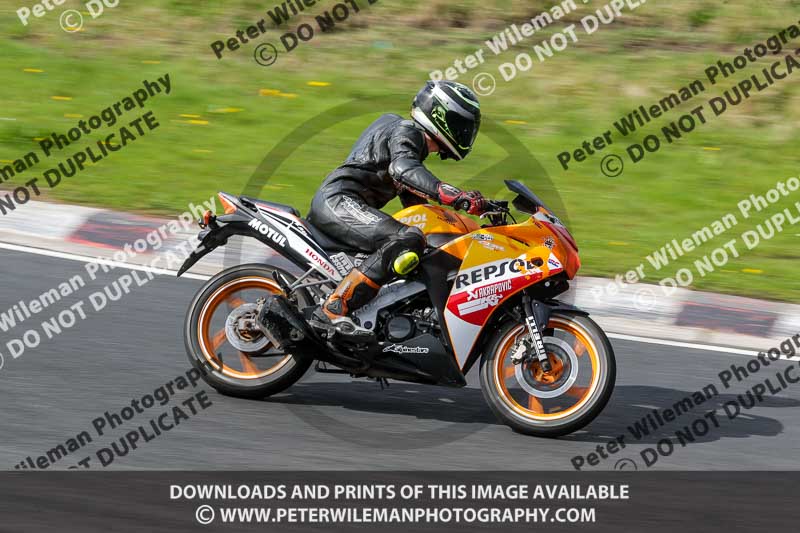 Three Sisters;Three Sisters photographs;Three Sisters trackday photographs;enduro digital images;event digital images;eventdigitalimages;lydden no limits trackday;no limits trackdays;peter wileman photography;racing digital images;trackday digital images;trackday photos