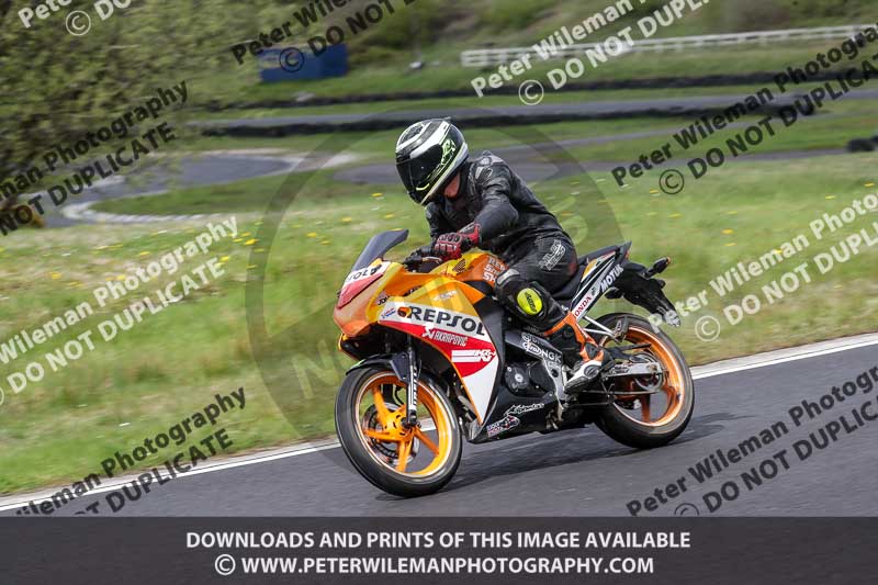 Three Sisters;Three Sisters photographs;Three Sisters trackday photographs;enduro digital images;event digital images;eventdigitalimages;lydden no limits trackday;no limits trackdays;peter wileman photography;racing digital images;trackday digital images;trackday photos