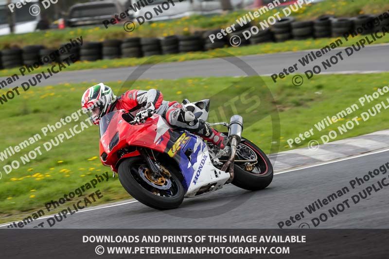 Three Sisters;Three Sisters photographs;Three Sisters trackday photographs;enduro digital images;event digital images;eventdigitalimages;lydden no limits trackday;no limits trackdays;peter wileman photography;racing digital images;trackday digital images;trackday photos