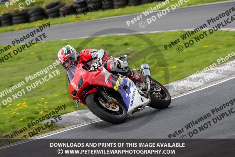 Three Sisters;Three Sisters photographs;Three Sisters trackday photographs;enduro digital images;event digital images;eventdigitalimages;lydden no limits trackday;no limits trackdays;peter wileman photography;racing digital images;trackday digital images;trackday photos