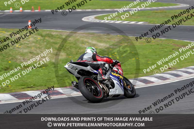 Three Sisters;Three Sisters photographs;Three Sisters trackday photographs;enduro digital images;event digital images;eventdigitalimages;lydden no limits trackday;no limits trackdays;peter wileman photography;racing digital images;trackday digital images;trackday photos