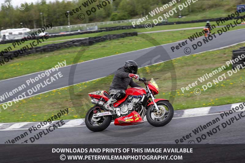 Three Sisters;Three Sisters photographs;Three Sisters trackday photographs;enduro digital images;event digital images;eventdigitalimages;lydden no limits trackday;no limits trackdays;peter wileman photography;racing digital images;trackday digital images;trackday photos