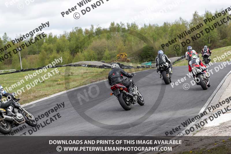 Three Sisters;Three Sisters photographs;Three Sisters trackday photographs;enduro digital images;event digital images;eventdigitalimages;lydden no limits trackday;no limits trackdays;peter wileman photography;racing digital images;trackday digital images;trackday photos