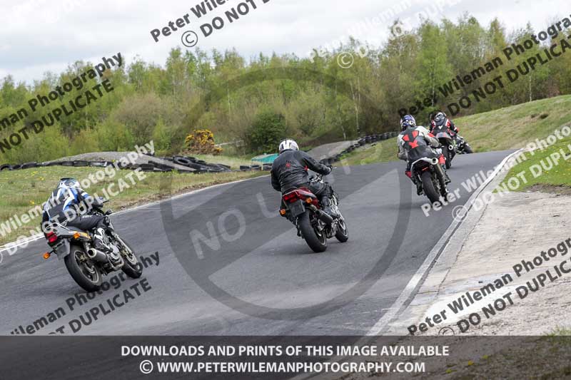 Three Sisters;Three Sisters photographs;Three Sisters trackday photographs;enduro digital images;event digital images;eventdigitalimages;lydden no limits trackday;no limits trackdays;peter wileman photography;racing digital images;trackday digital images;trackday photos