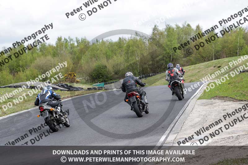 Three Sisters;Three Sisters photographs;Three Sisters trackday photographs;enduro digital images;event digital images;eventdigitalimages;lydden no limits trackday;no limits trackdays;peter wileman photography;racing digital images;trackday digital images;trackday photos