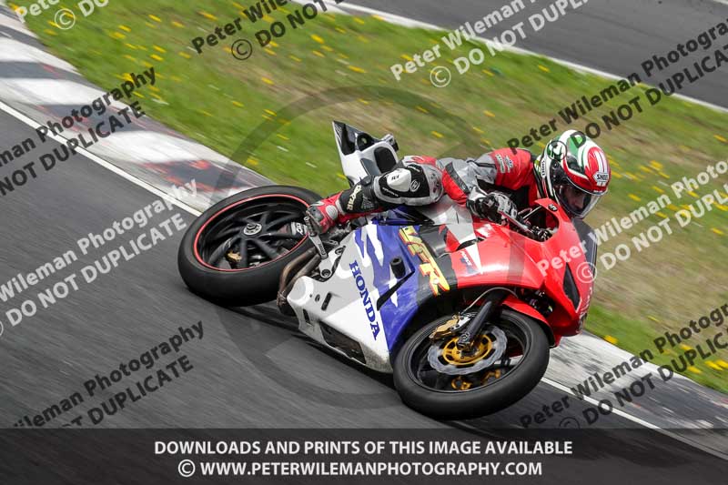 Three Sisters;Three Sisters photographs;Three Sisters trackday photographs;enduro digital images;event digital images;eventdigitalimages;lydden no limits trackday;no limits trackdays;peter wileman photography;racing digital images;trackday digital images;trackday photos