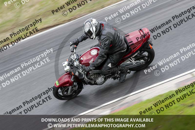 Three Sisters;Three Sisters photographs;Three Sisters trackday photographs;enduro digital images;event digital images;eventdigitalimages;lydden no limits trackday;no limits trackdays;peter wileman photography;racing digital images;trackday digital images;trackday photos