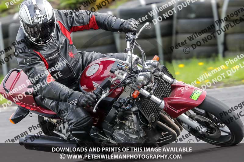 Three Sisters;Three Sisters photographs;Three Sisters trackday photographs;enduro digital images;event digital images;eventdigitalimages;lydden no limits trackday;no limits trackdays;peter wileman photography;racing digital images;trackday digital images;trackday photos
