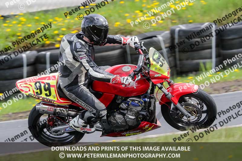Three Sisters;Three Sisters photographs;Three Sisters trackday photographs;enduro digital images;event digital images;eventdigitalimages;lydden no limits trackday;no limits trackdays;peter wileman photography;racing digital images;trackday digital images;trackday photos