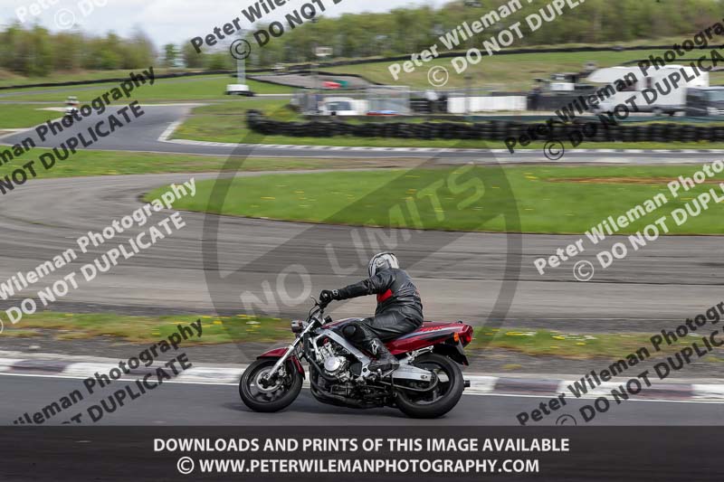 Three Sisters;Three Sisters photographs;Three Sisters trackday photographs;enduro digital images;event digital images;eventdigitalimages;lydden no limits trackday;no limits trackdays;peter wileman photography;racing digital images;trackday digital images;trackday photos