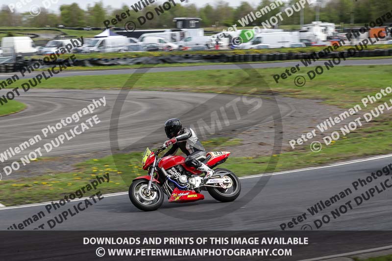 Three Sisters;Three Sisters photographs;Three Sisters trackday photographs;enduro digital images;event digital images;eventdigitalimages;lydden no limits trackday;no limits trackdays;peter wileman photography;racing digital images;trackday digital images;trackday photos